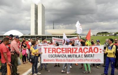 Protestos em Brasília contra o PL 4330 | Foto: Agência Câmara